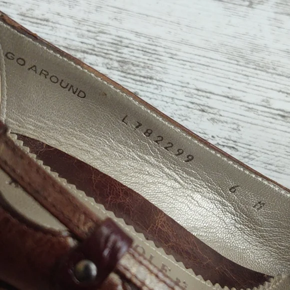 🟦NWOT Kenneth Cole NY Italian Leather Heels - Picture 12 of 13